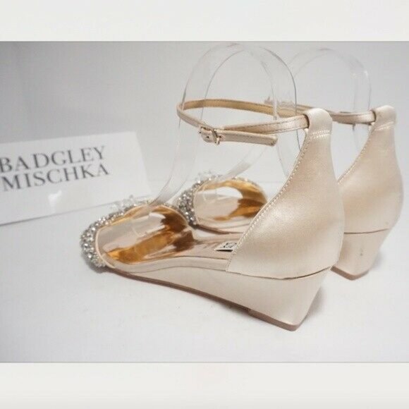 🆕Badgley Mischka EMBELLISHED Floral Wedge Sandal - Picture 3 of 8